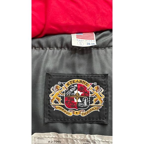 Vintage Stearns Flotation PFD III Red Full Zip Coat Jacket Adult Sz S USA Hood - Picture 8 of 11